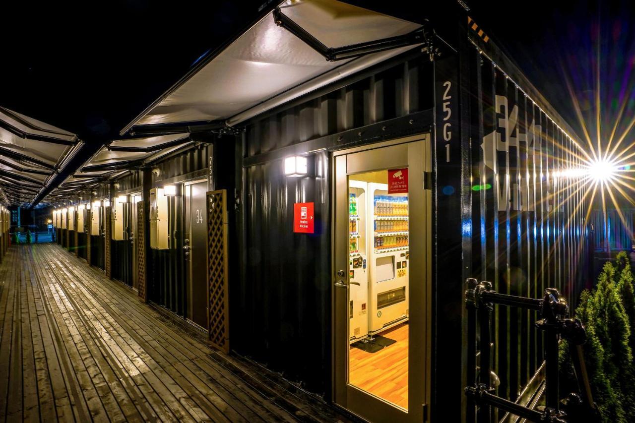 Hotel R9 The Yard Ashikagafukutomi Экстерьер фото